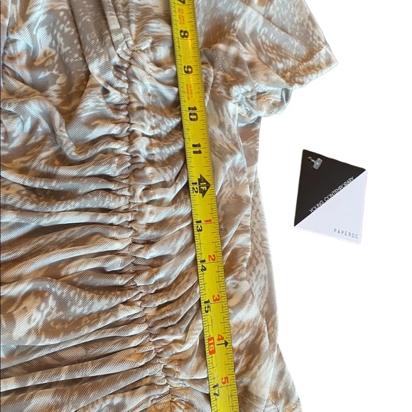 Paperoc Sheer Button Down Rouched Top - Picture 13 of 13